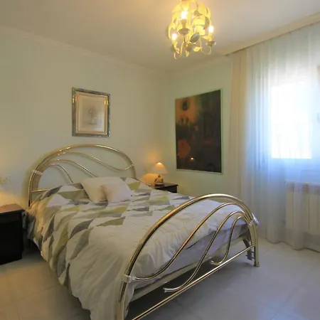 Holiday home Chalet Casaturis Para Disfrutar Con Piscina Privada En San Vicente Del Raspeig Ch101